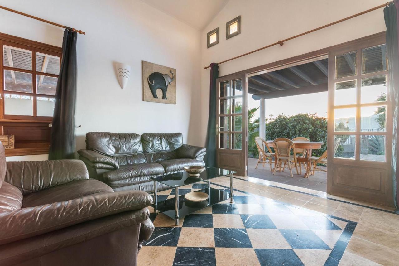 Villa Tania Playa Blanca  Luaran gambar
